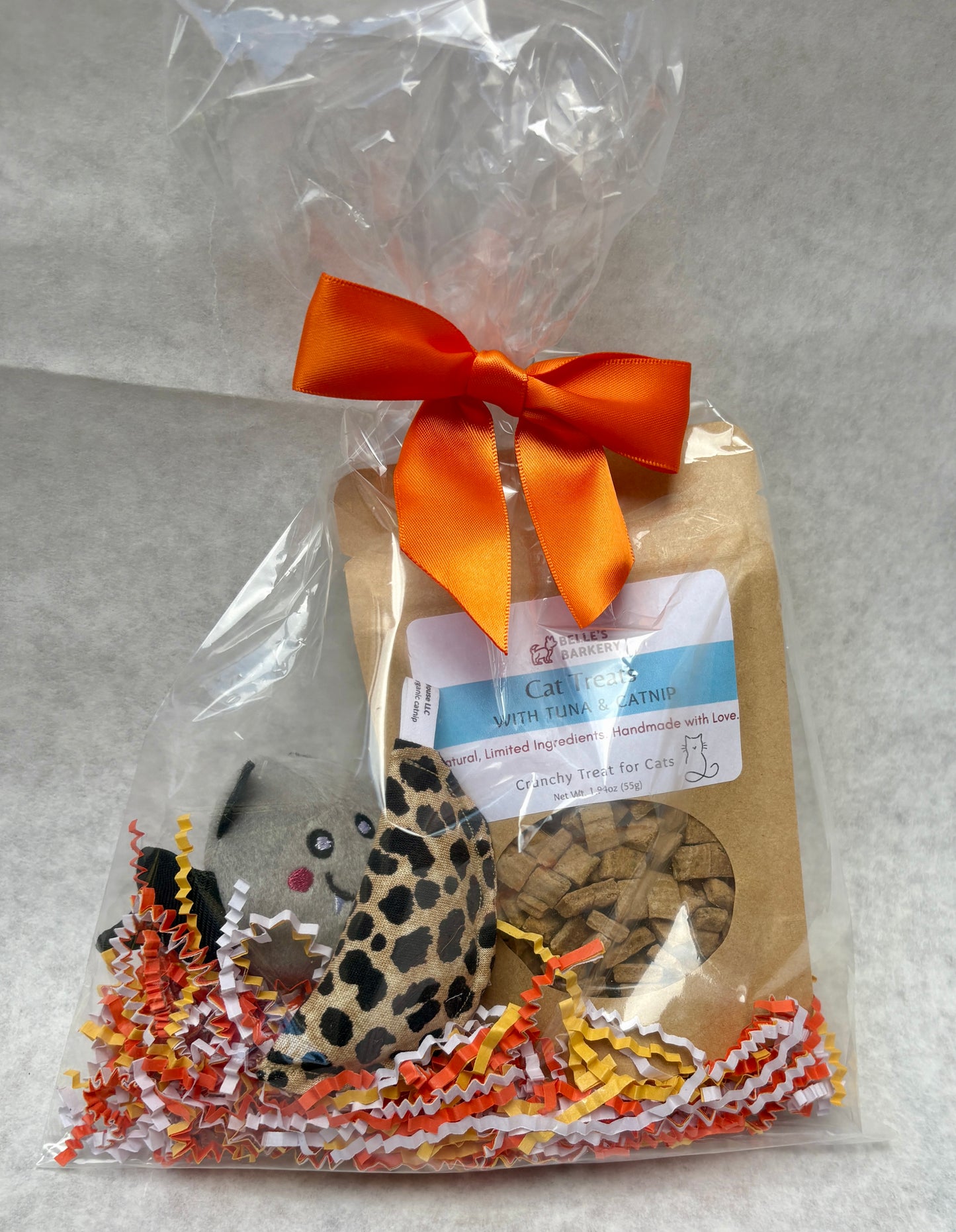 Halloween Cat Bundle- Tuna & Catnip Treats + Festive Toys