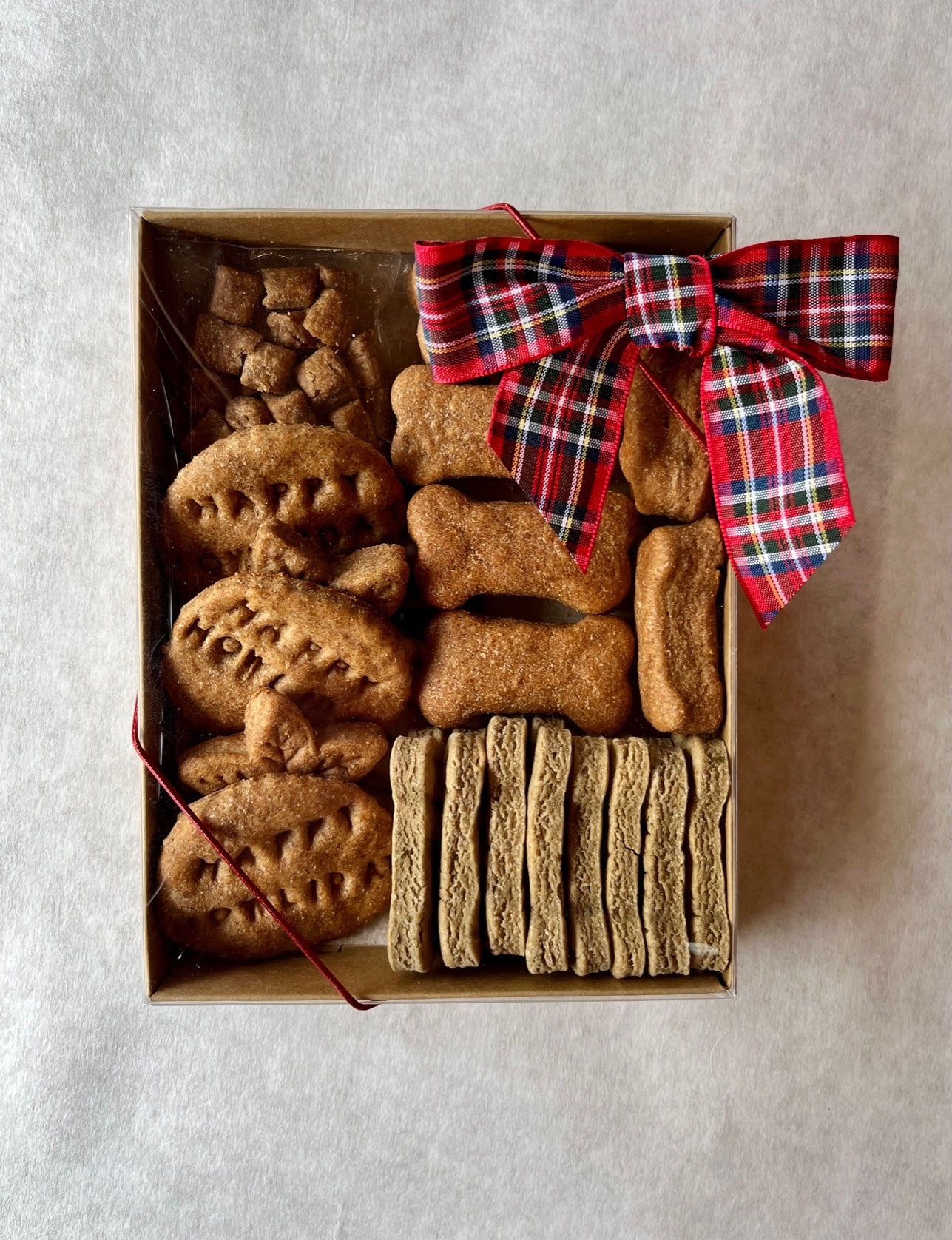 Large Barkcuterie Box with plaiid bow
