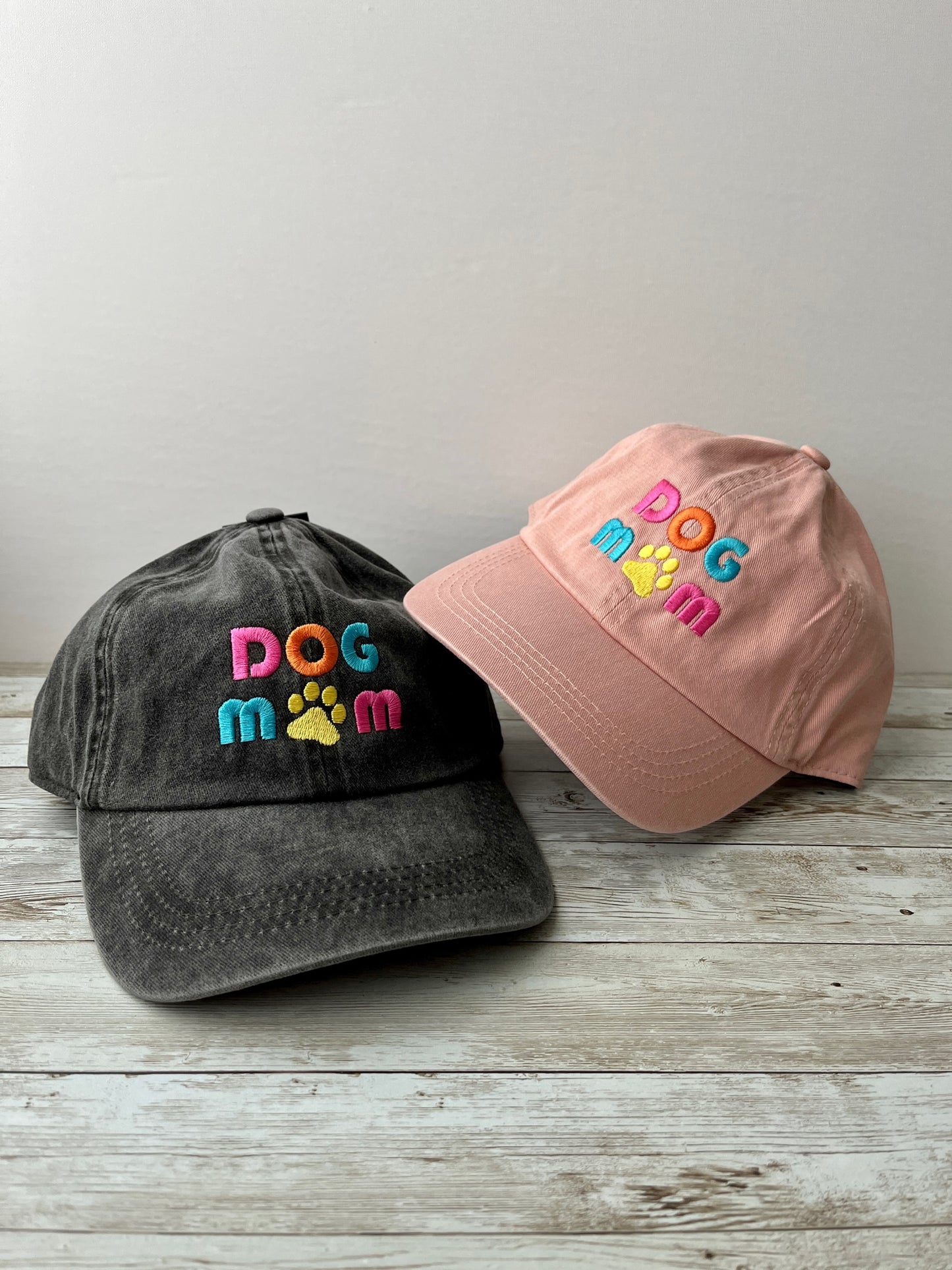 Dog Mom Hat- 3D Color Text
